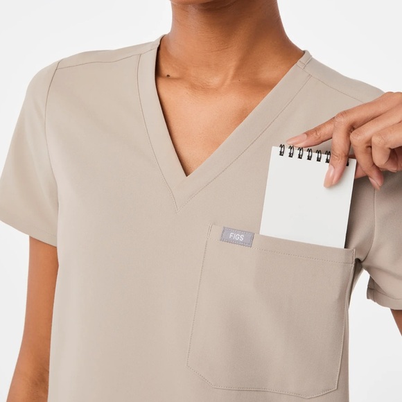 Figs - Picture 3 of 4